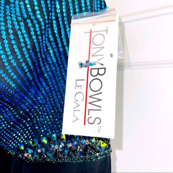 Tony Bowls Le Gala Beaded Blue/Black Sequins Iridescent Stones Formal Gown NWT - Picture 7 of 10
